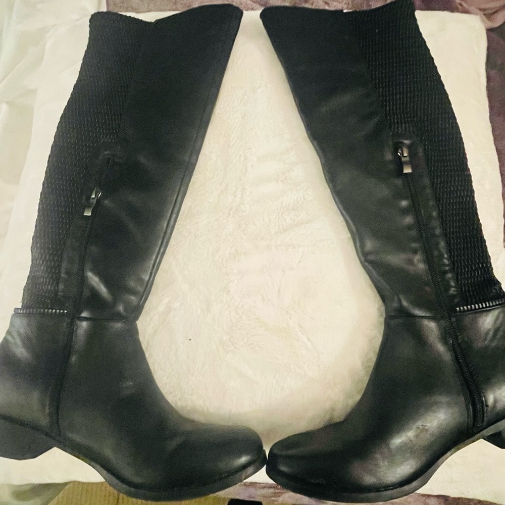 Steven Madden - size 9 riding boot